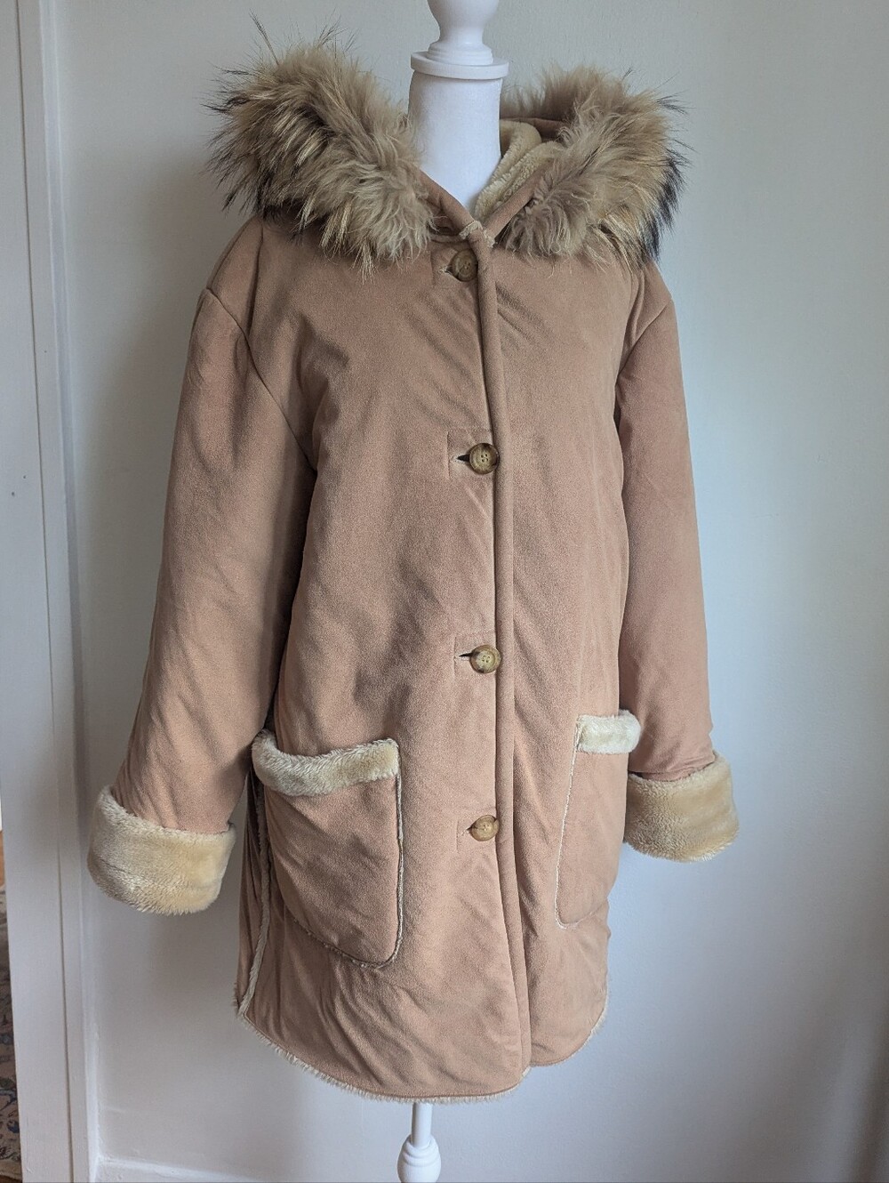 Vintage Gaux Suede Sharling Lined Fur Trim Camel Parka Coat Alaskan Inuit